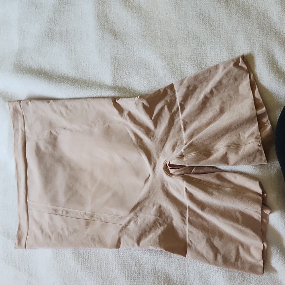 Spanx slimming shorts